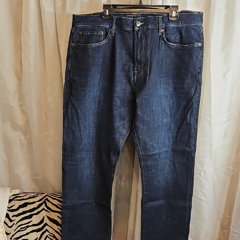 Jos. A. Bank Men's Deep Indigo Straight Traditional Fit  Jeans Sz 40x30